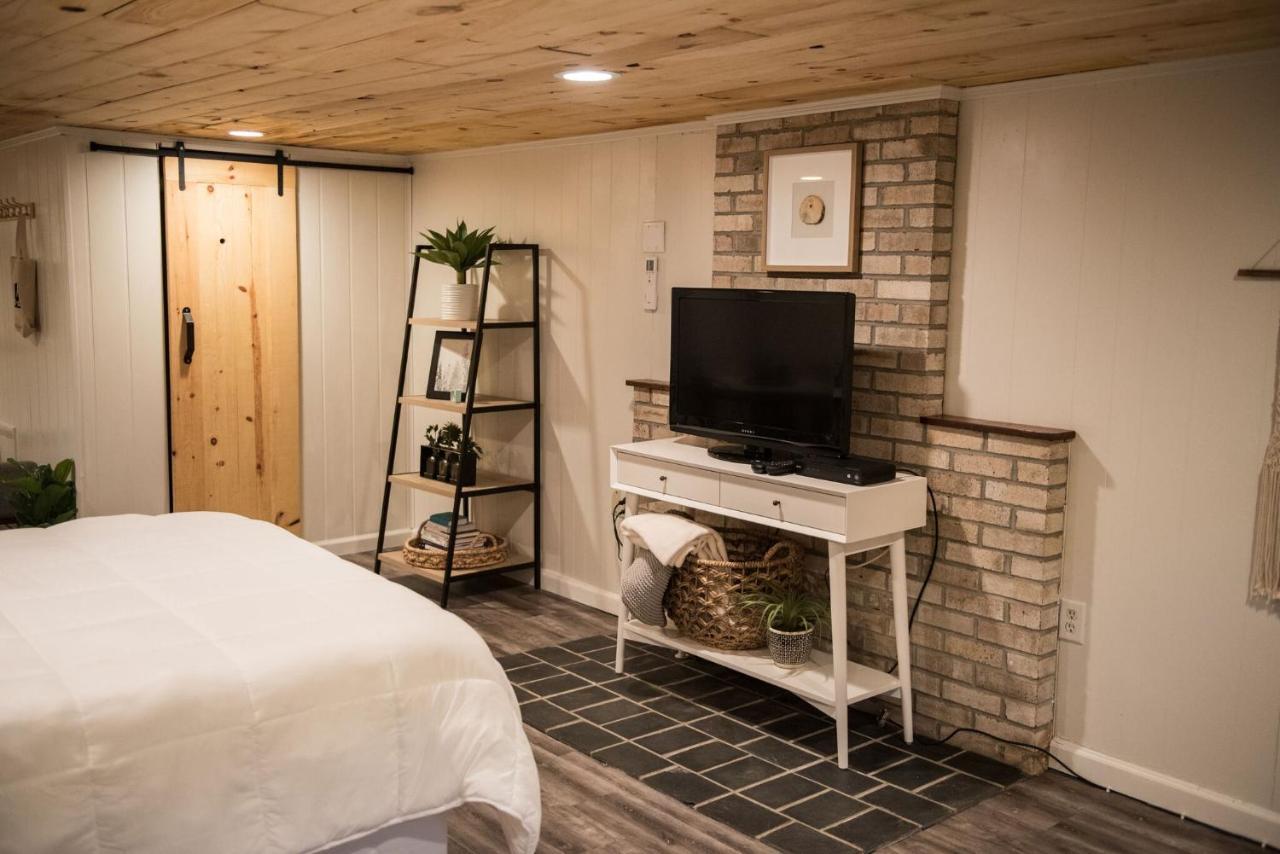 The Carriage House At Strasburg Hotell Eksteriør bilde